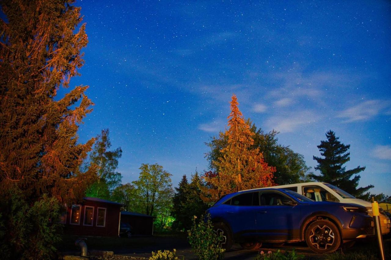 Ferienhaus Waldgefluester 70 Qm I Ueberdachte Terrasse I 2 Schlafzimmer I Strandnah ヨーアヒムスタール エクステリア 写真