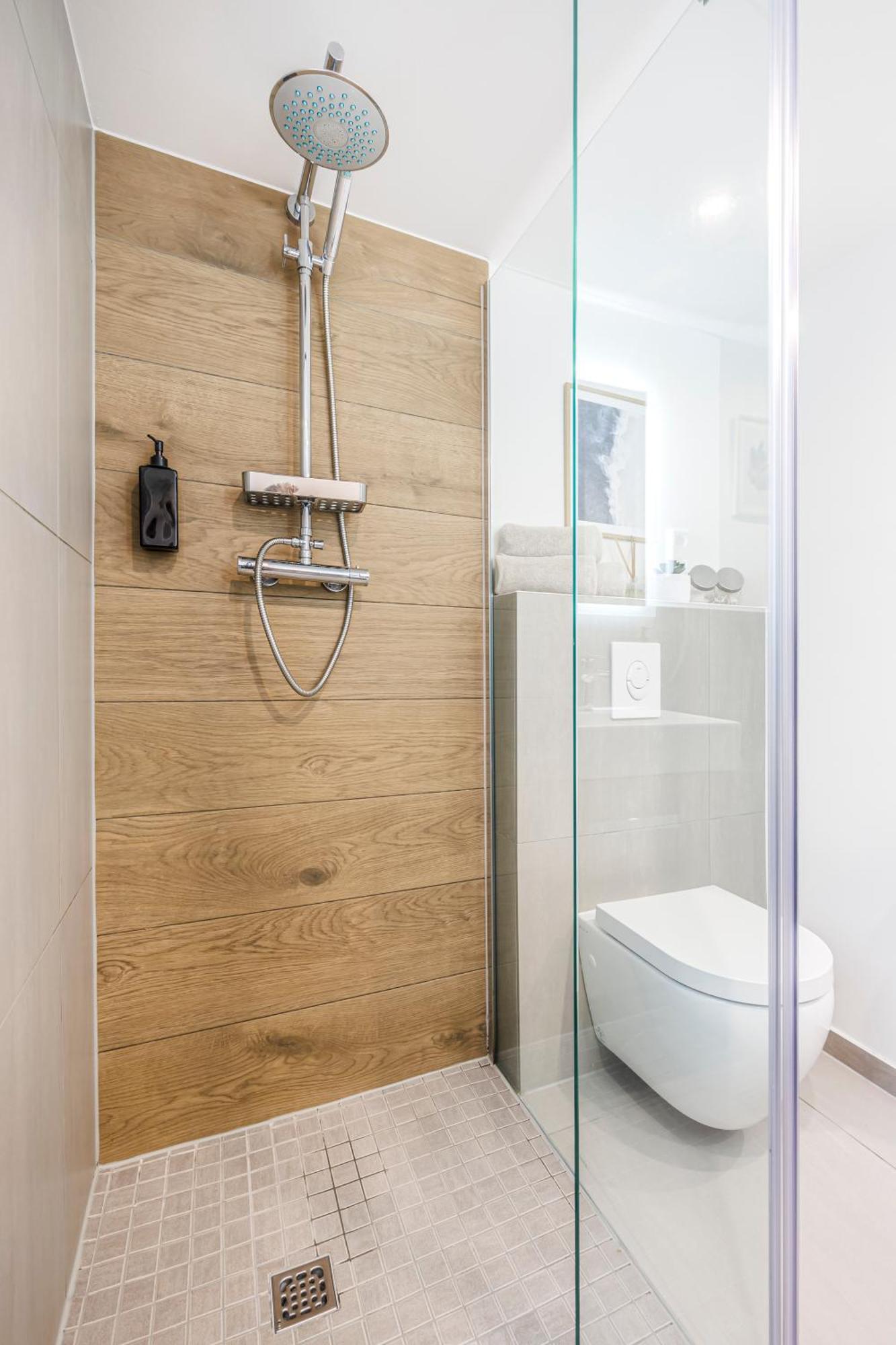 Ferienhaus Waldgefluester 70 Qm I Ueberdachte Terrasse I 2 Schlafzimmer I Strandnah ヨーアヒムスタール エクステリア 写真