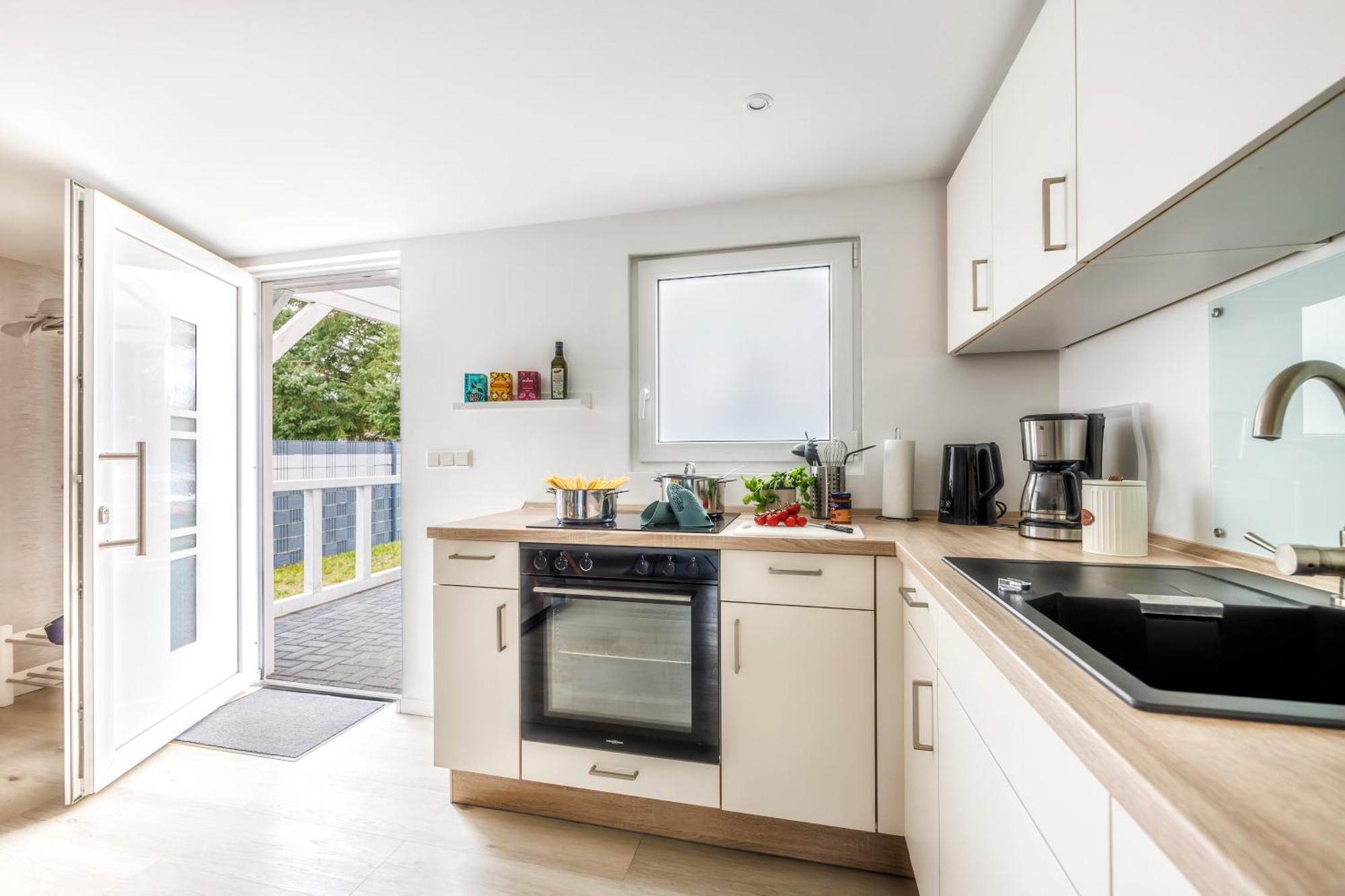 Ferienhaus Waldgefluester 70 Qm I Ueberdachte Terrasse I 2 Schlafzimmer I Strandnah ヨーアヒムスタール エクステリア 写真